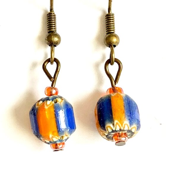 Vtg Murano Glass Bead Earrings Orange Blue White Hand Made Round Gold Tone Italy - Picture 2 of 9